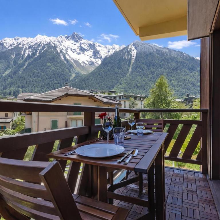 Apt Lyret II Family 2BR in Central Chamonix & Balcony - Happy Rentals - Appartamento con Balcone - 1