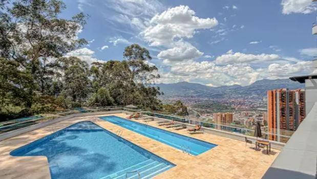 La mejor vista de Medellin en Palmas, 4 habitaciones - Apartment - 23