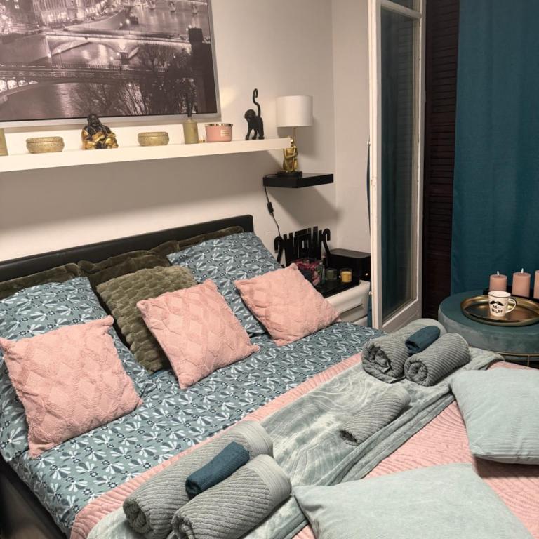 CHAMBRE dans appartement moderne guest house - Chambre Double avec Balcon - 8