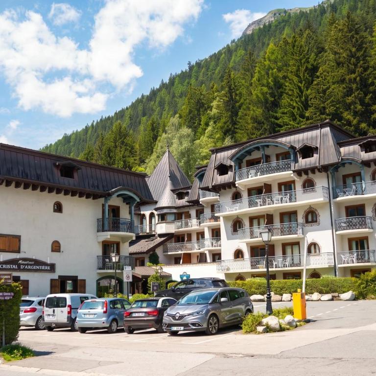 Le Cristal MB1 Mont-Blanc View, Pool, Private Sauna & Parking - Happy Rentals - Appartement avec Balcon - 31