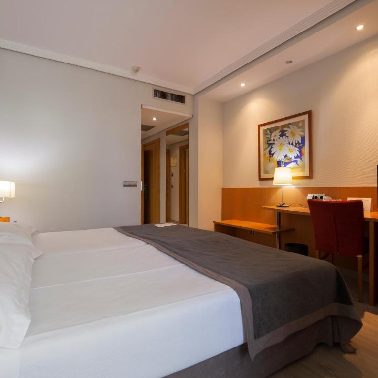 Silken Luis de León - Habitación Doble Confort - 1 o 2 camas - 4
