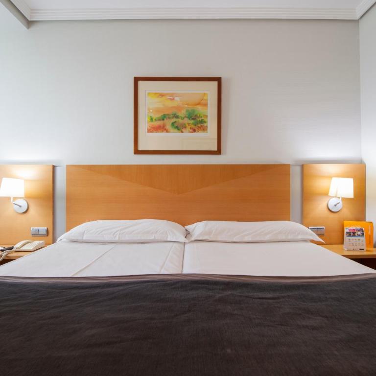 Silken Luis de León - Habitación Doble Confort - 1 o 2 camas - 1