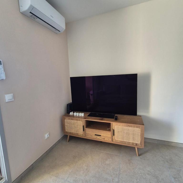T2 vue mer au calme - Appartement 1 Chambre - 2
