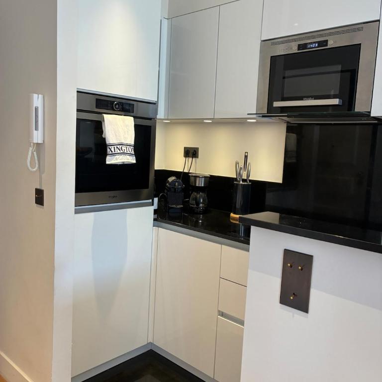 Elegant Apartment on a Quiet Street in Old Town - Appartement 1 Chambre - 36