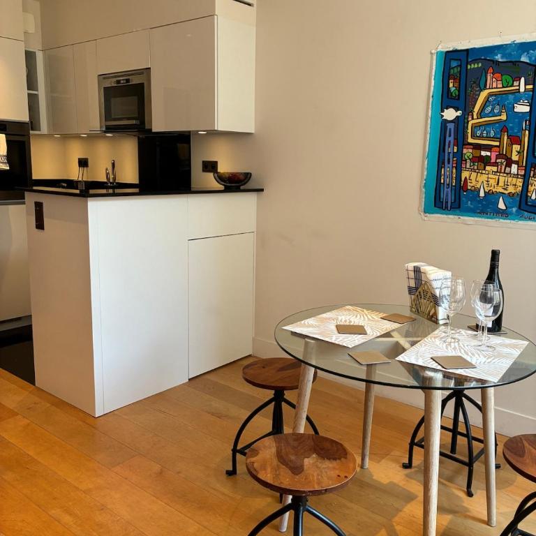 Elegant Apartment on a Quiet Street in Old Town - Appartement 1 Chambre - 27