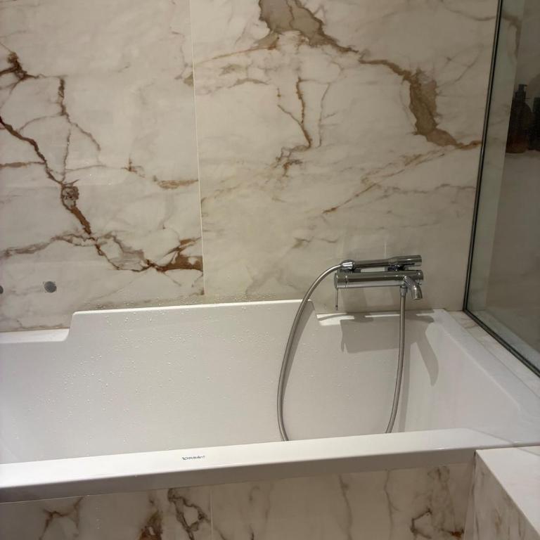 Elegant Apartment on a Quiet Street in Old Town - Appartement 1 Chambre - 29