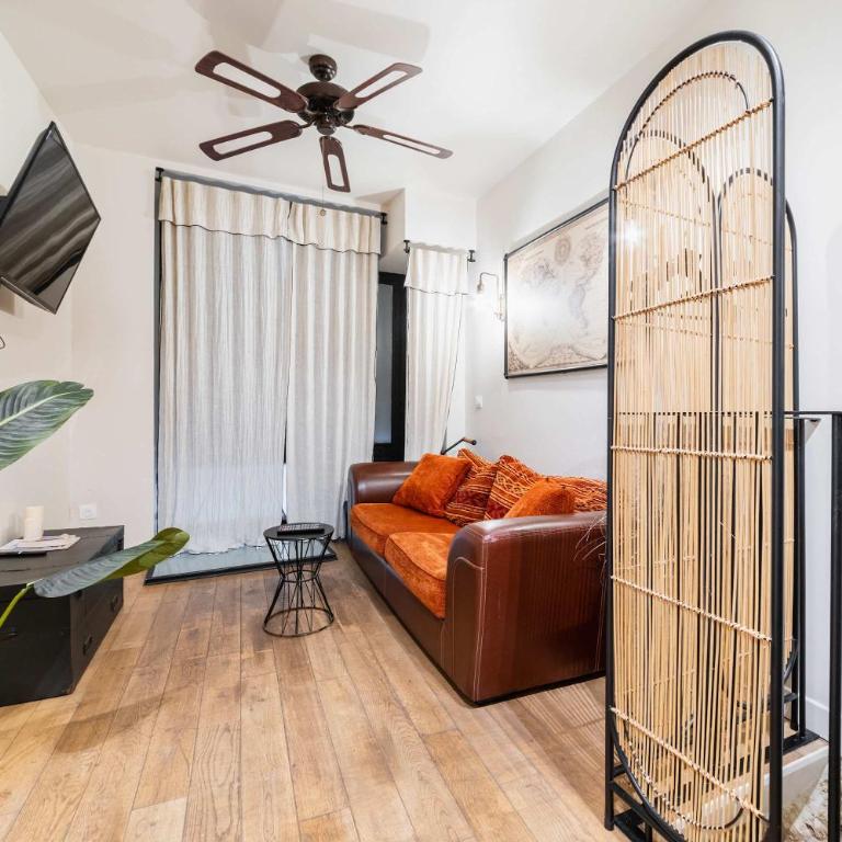 Appartement Paris 9 Cosy 2 chambres ideal famille - Apartment - 1