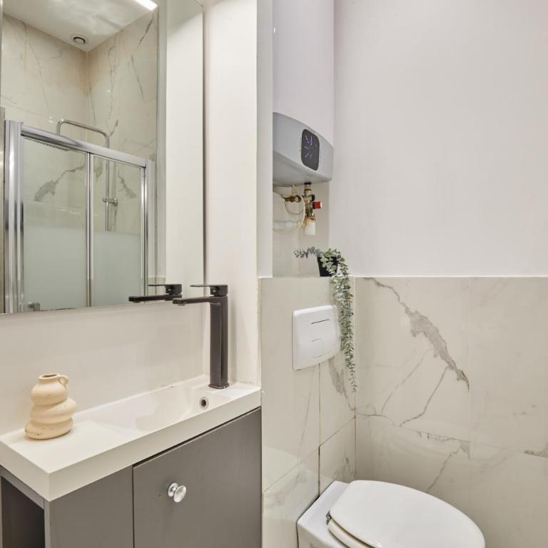 Sublime apartment in the heart of Paris 8 people FBMAR4 - Appartement - 5
