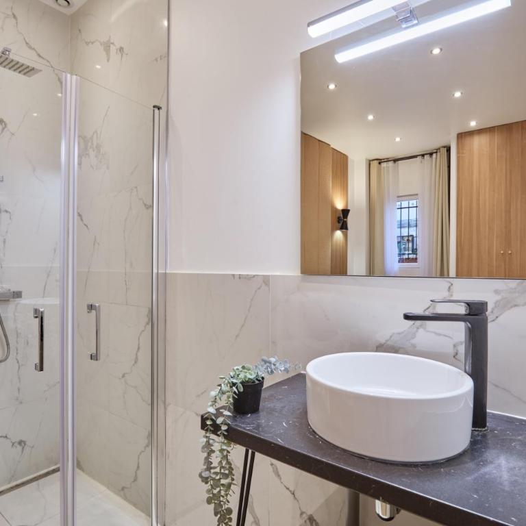Sublime apartment in the heart of Paris 8 people FBMAR4 - Appartement - 20