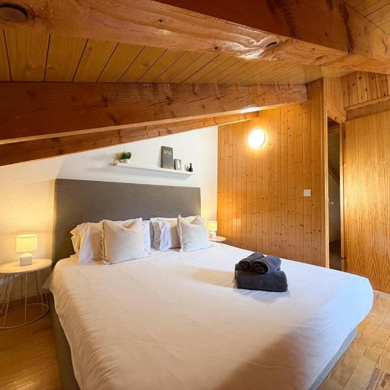 Ático Dúplex Con Increibles Vistas a La Valle De Incles - Parking Gratis l by BonesVacances - Apartamento de 2 dormitorios - 51