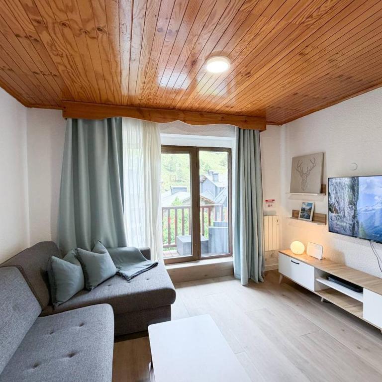 Ático Dúplex Con Increibles Vistas a La Valle De Incles - Parking Gratis l by BonesVacances - Apartamento de 2 dormitorios - 4