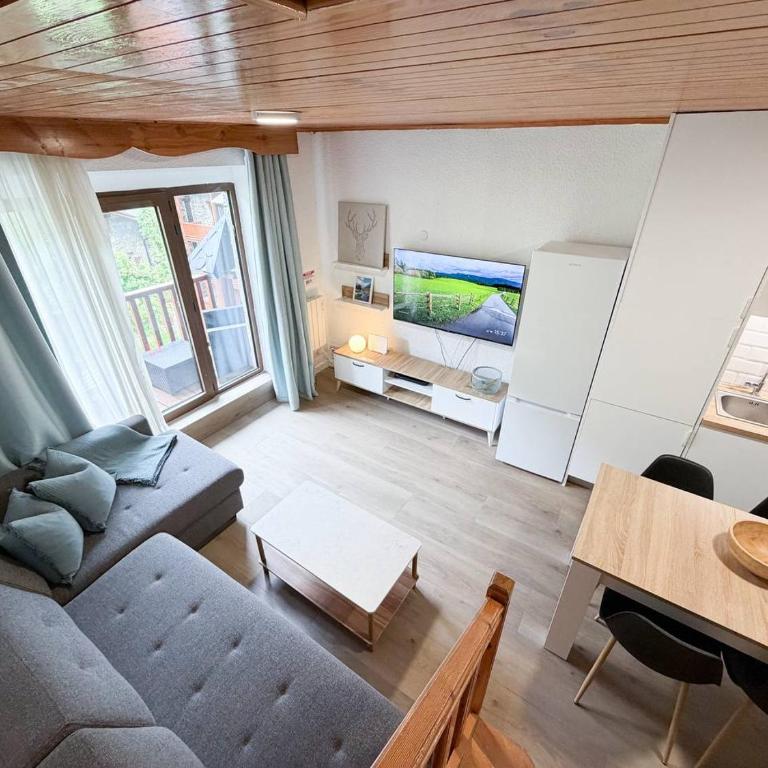 Ático Dúplex Con Increibles Vistas a La Valle De Incles - Parking Gratis l by BonesVacances - Apartamento de 2 dormitorios - 11