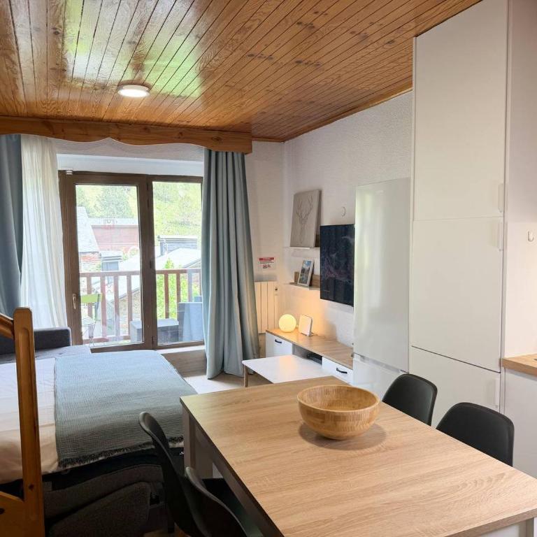 Ático Dúplex Con Increibles Vistas a La Valle De Incles - Parking Gratis l by BonesVacances - Apartamento de 2 dormitorios - 44