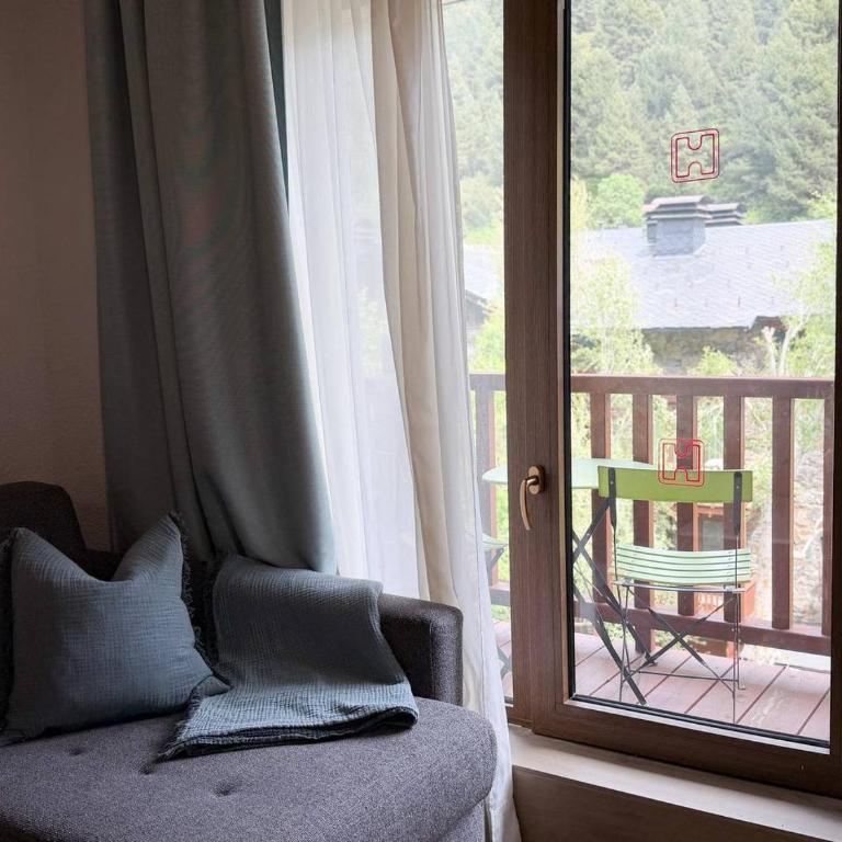 Ático Dúplex Con Increibles Vistas a La Valle De Incles - Parking Gratis l by BonesVacances - Apartamento de 2 dormitorios - 46