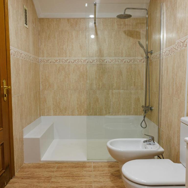 Beachfront chalet in Valencia - Casa con 5 Camere da Letto - 61