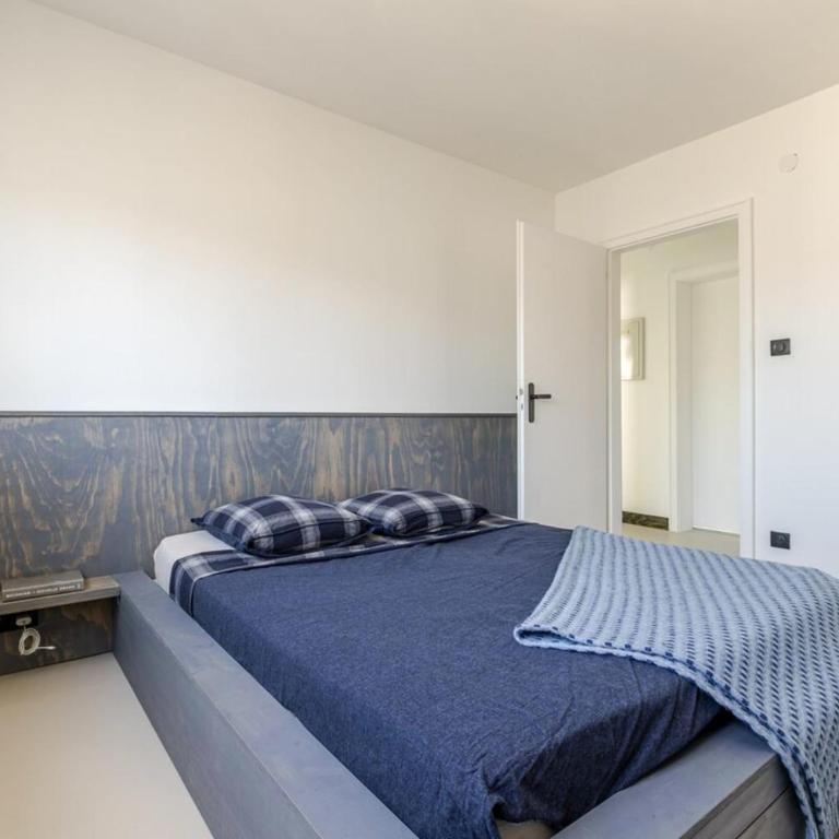 Sublime T2 avec vu sur la Cathédrale - Broglie - Appartement - 24