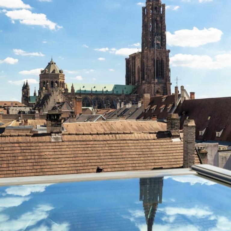 Sublime T2 avec vu sur la Cathédrale - Broglie - Appartement - 40