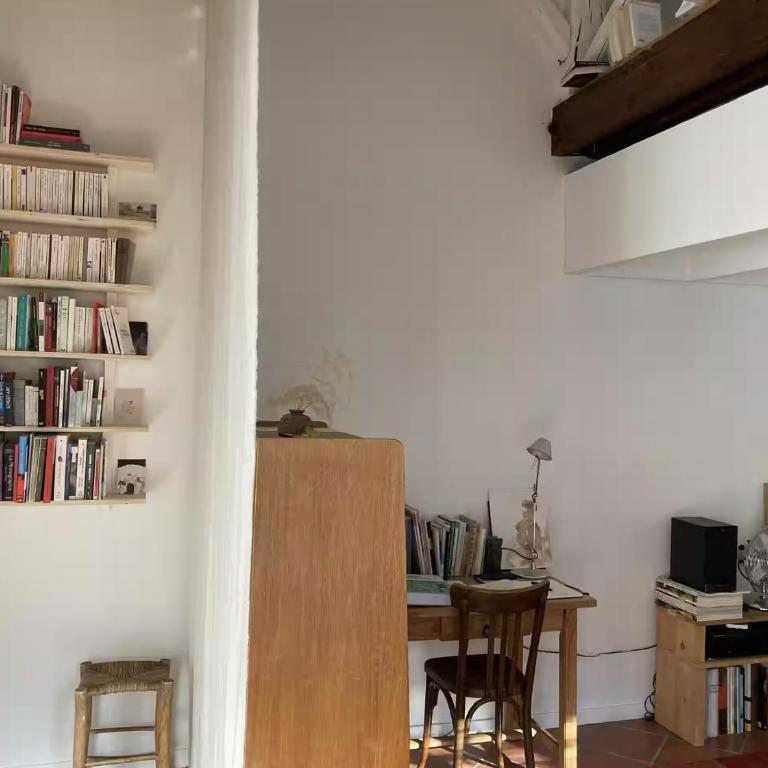 Loft avec mezzanine au Canal Saint Martin - Appartement 1 Chambre - 10