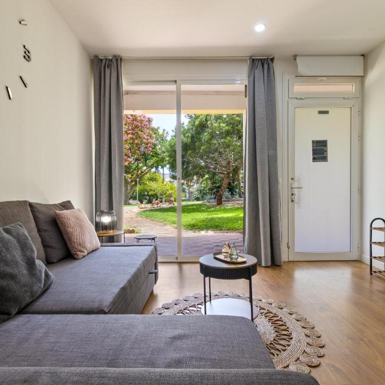 Eurosol 6 By IVI Real Estate - Estudio - 3