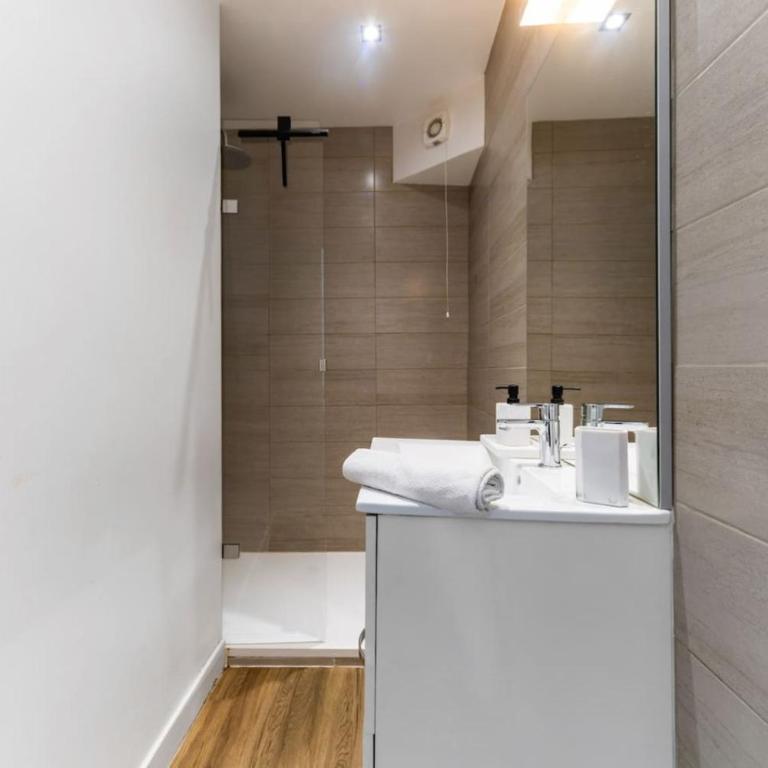 Résidence Gilbert - Appartements design centre ville - Apartment mit 1 Schlafzimmer - 9