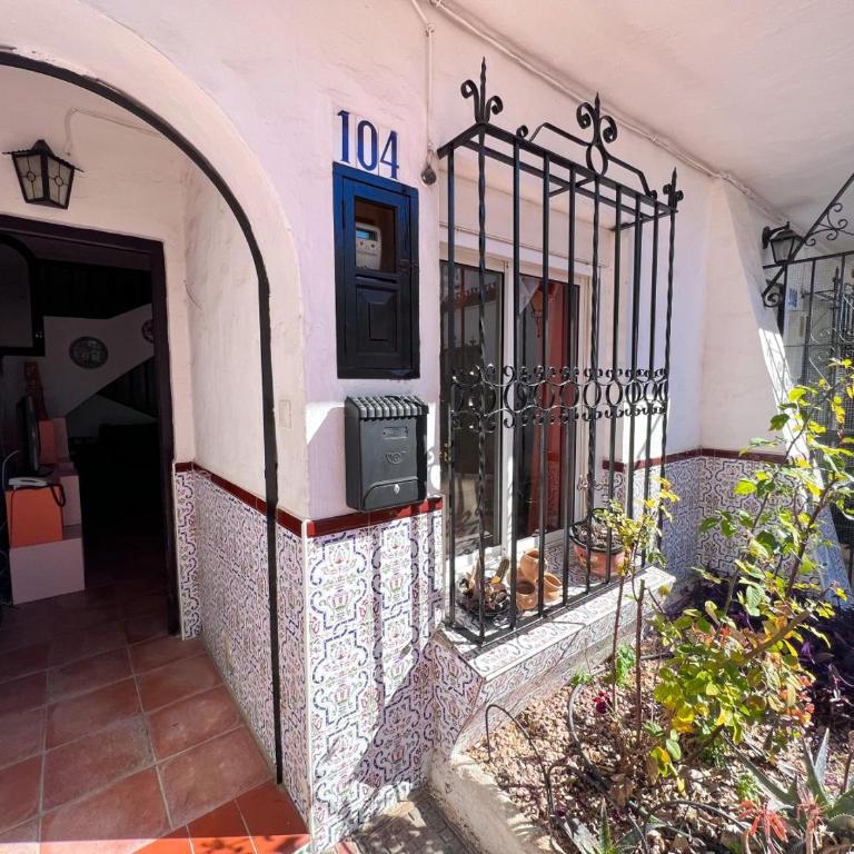 Charming Townhouse for Holiday Rental in Nueva Nerja - Two-Bedroom Apartment - 3