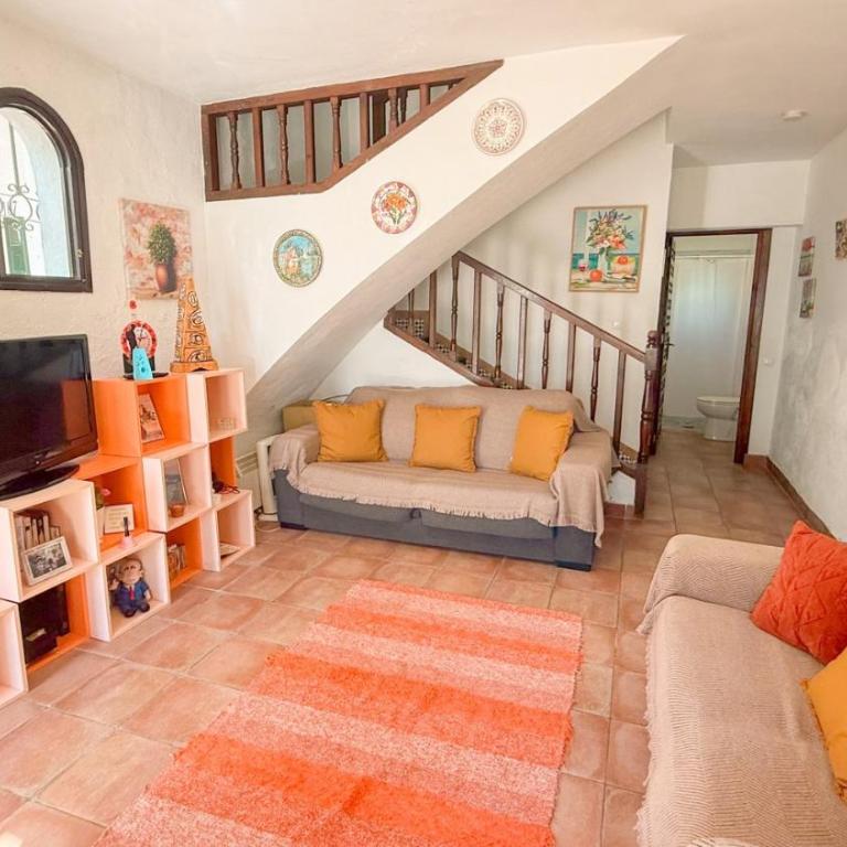 Charming Townhouse for Holiday Rental in Nueva Nerja - Two-Bedroom Apartment - 5