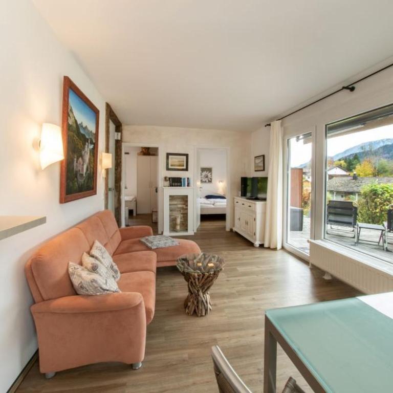 Ferienhaus mit Terrasse, Regendusche und Bergpanorama - Haus mit 2 Schlafzimmern und Terrasse - 3