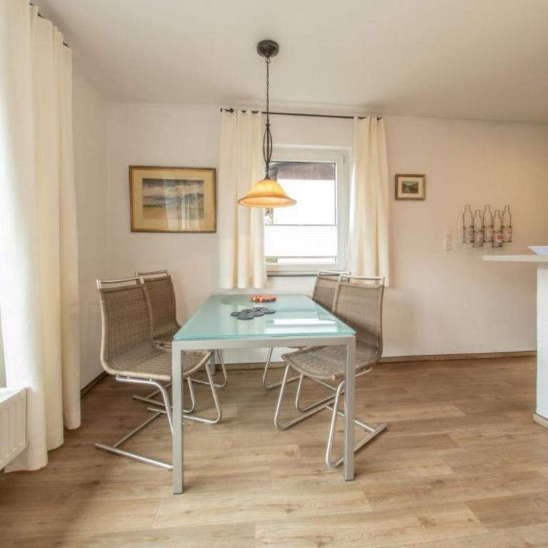 Ferienhaus mit Terrasse, Regendusche und Bergpanorama - Haus mit 2 Schlafzimmern und Terrasse - 14