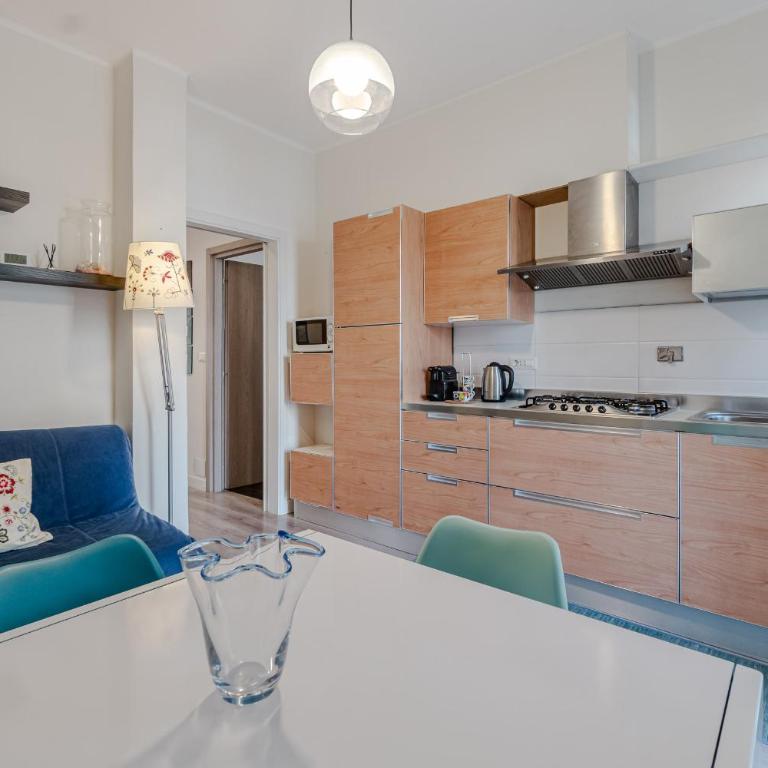 GuestHost - Modern Balcony Flat MM Nizza Subway - Apartamento de 1 dormitorio - 7