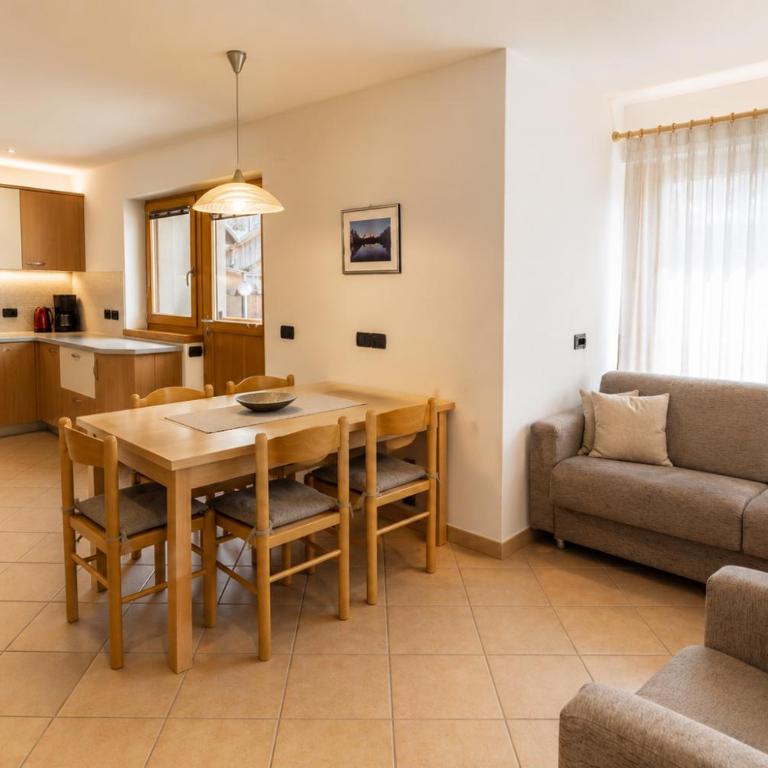 Alpe Di Gries by AMA Val di Fassa - Appartamento con 2 Camere da Letto - 2