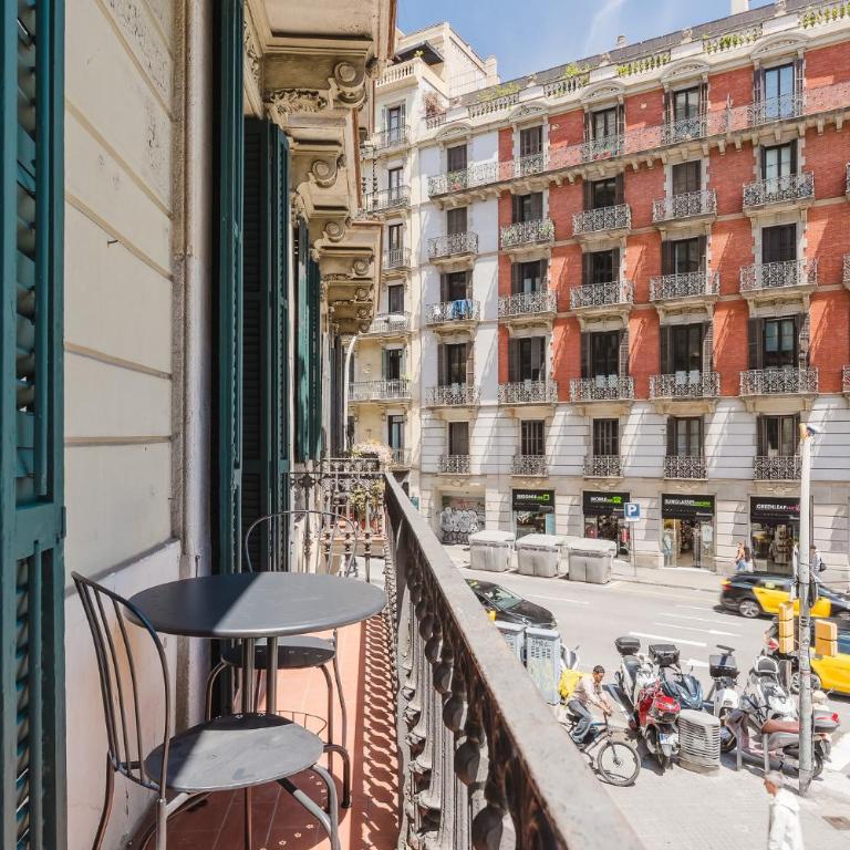 Elegant and Spacious Apartment Steps from Plaza Catalunya - Deluxe Apartment mit 4 Schlafzimmern - 38