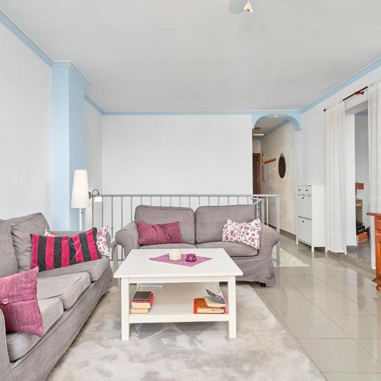 Casa Rosa Burriana Beach Nerja - Villa with Sea View - 7