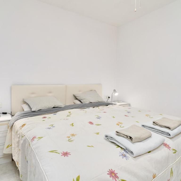 Casa Rosa Burriana Beach Nerja - Villa with Sea View - 17