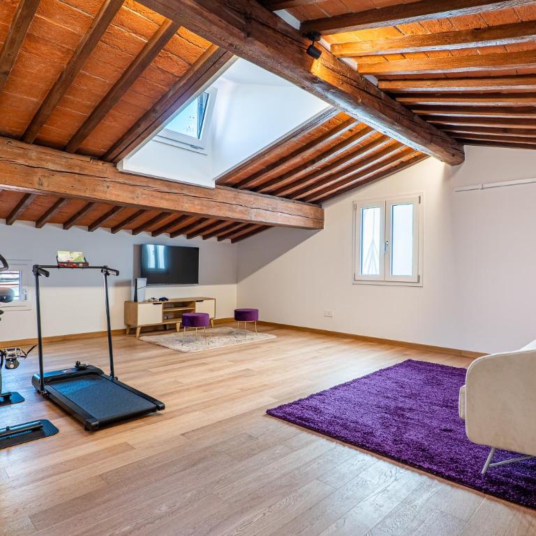 Entire Floor, 3 Luxury Apt, Sleeps 12, 100m Duomo, AC e WiFi - Appartamento con 3 Camere da Letto e con Vista - 51