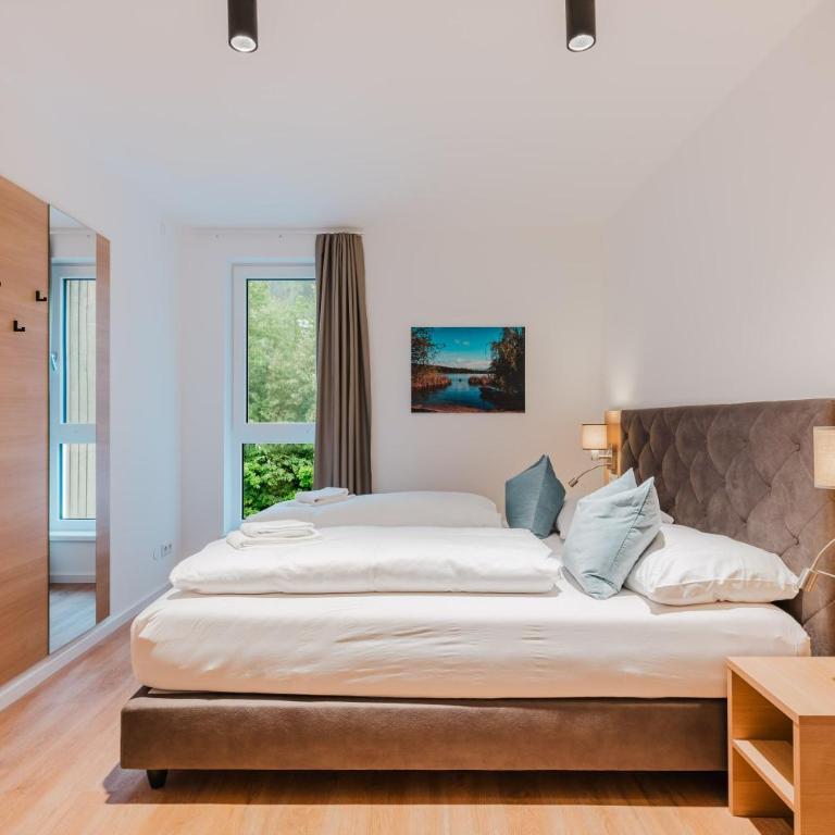 Ferienwohnung Frühstück Terrasse mit 2 Schlafzimmer - Apartment mit 2 Schlafzimmern und Balkon - 1