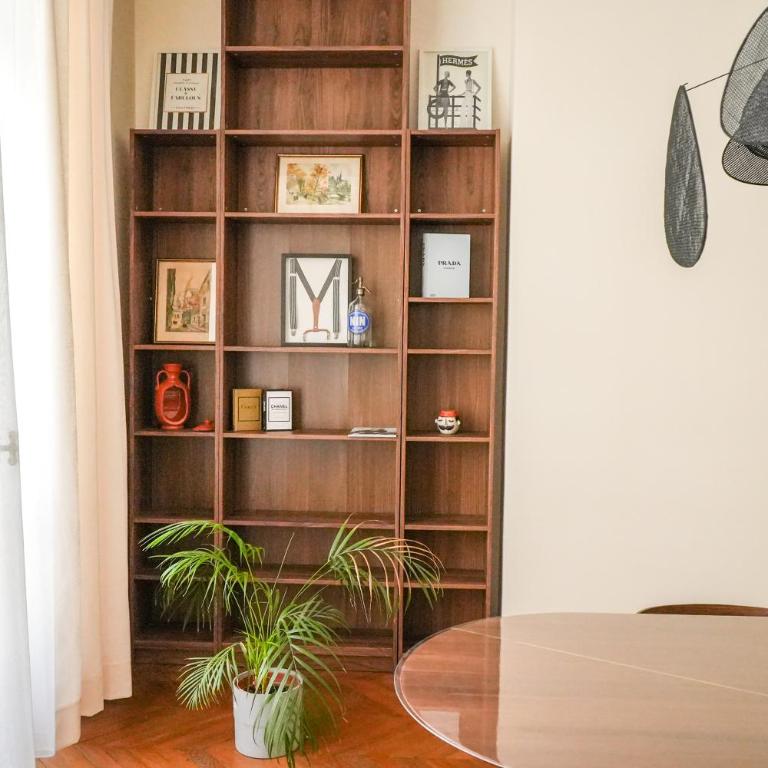 Prestige Eiffel Tower Haussmannien 3 Chambres - Three-Bedroom Apartment - 7
