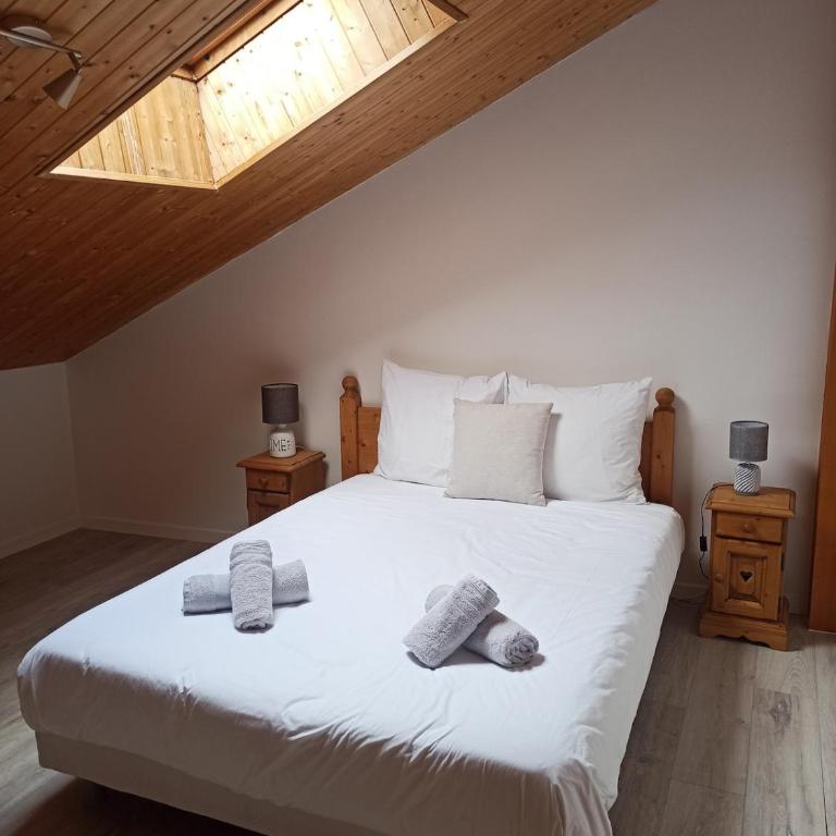 Chalet Kelly, au centre ville avec Jacuzzi & Sauna - Chalet - 8