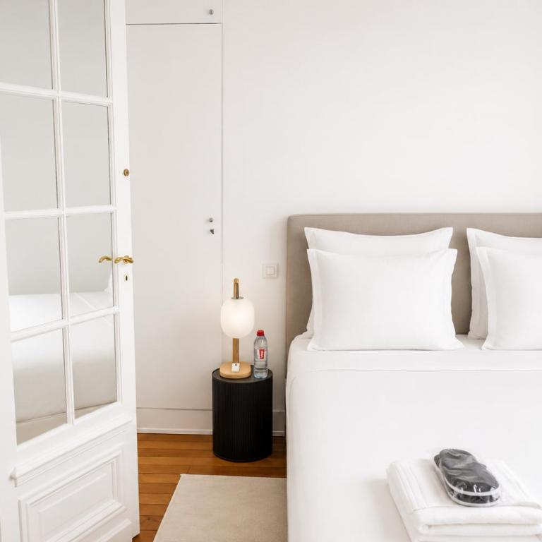 Prestige Eiffel Tower Haussmannien 3 Chambres - Three-Bedroom Apartment - 21