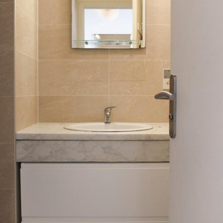 Grand appartement familial avec balcon et parking - Appartement - 19