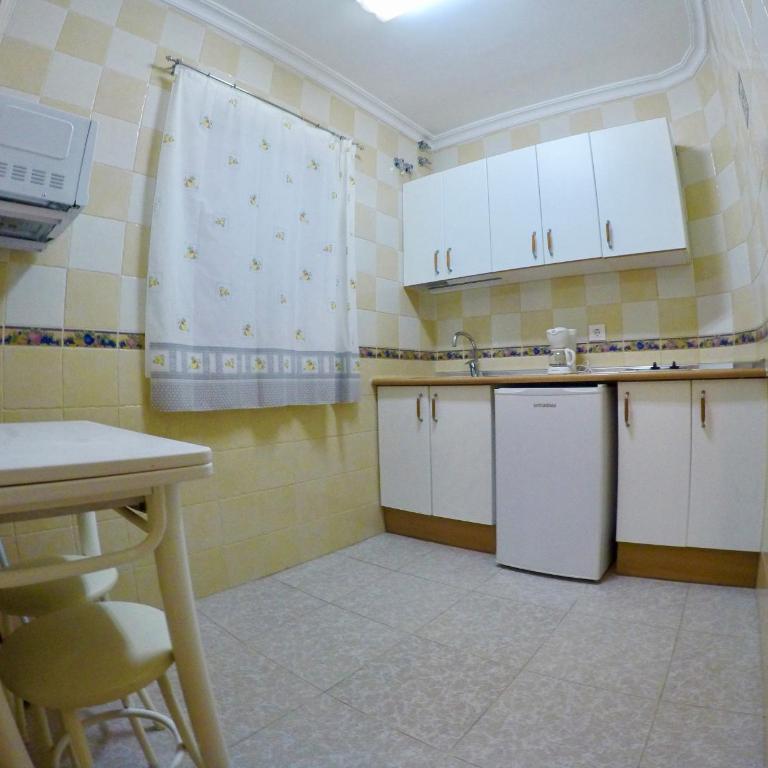 Apartamentos Niña de Oro - One-Bedroom Apartment with Balcony - 8