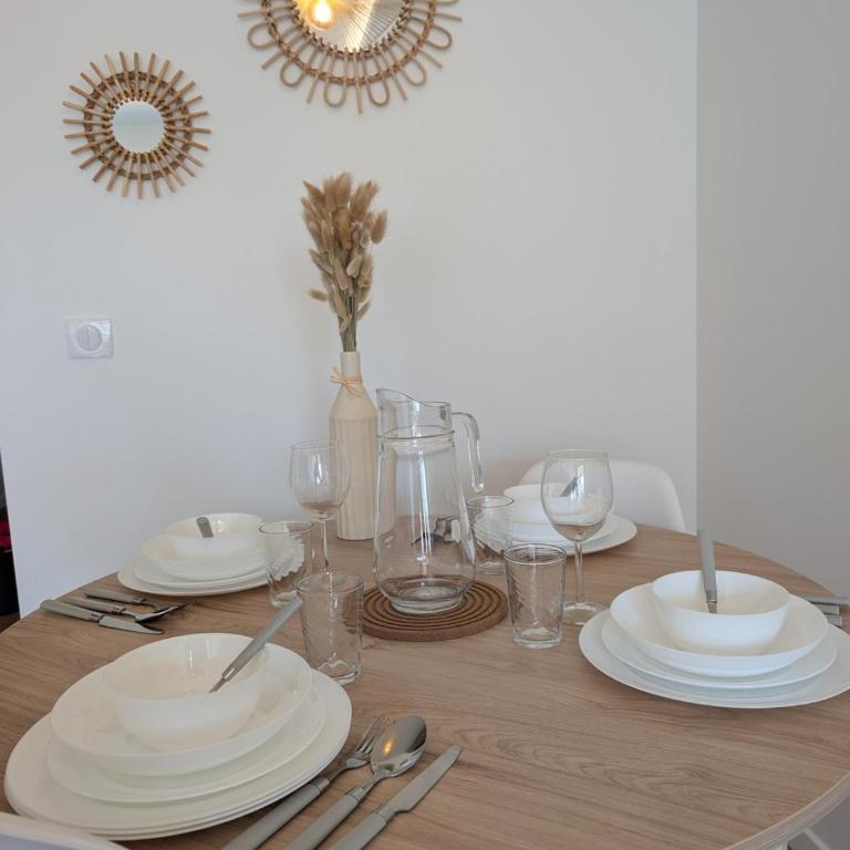 Magnifique appartement 2 pièces avec vue mer, plage à pied et parking - Appartement 1 Chambre - 5