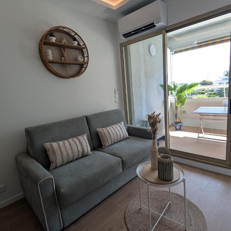 Magnifique appartement 2 pièces avec vue mer, plage à pied et parking - Appartement 1 Chambre - 16