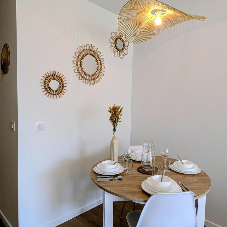 Magnifique appartement 2 pièces avec vue mer, plage à pied et parking - Appartement 1 Chambre - 20