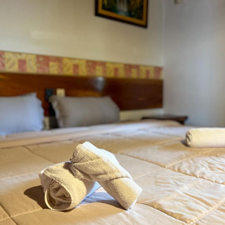 Hotel & Restaurant Las Brisas - King Suite with Balcony - 5