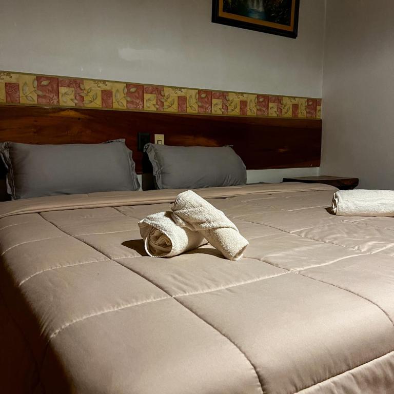 Hotel & Restaurant Las Brisas - King Suite with Balcony - 13