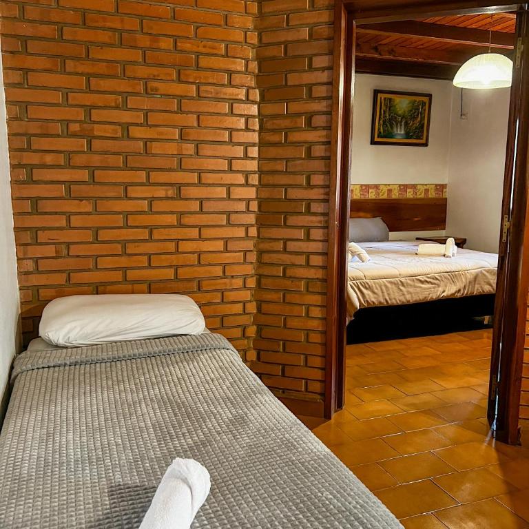 Hotel & Restaurant Las Brisas - King Suite with Balcony - 16