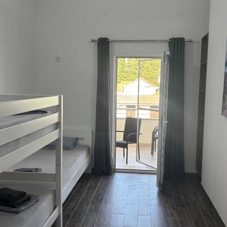 Adla Apartmani - Deluks Apartman sa 2 Spavaće Sobe - 14