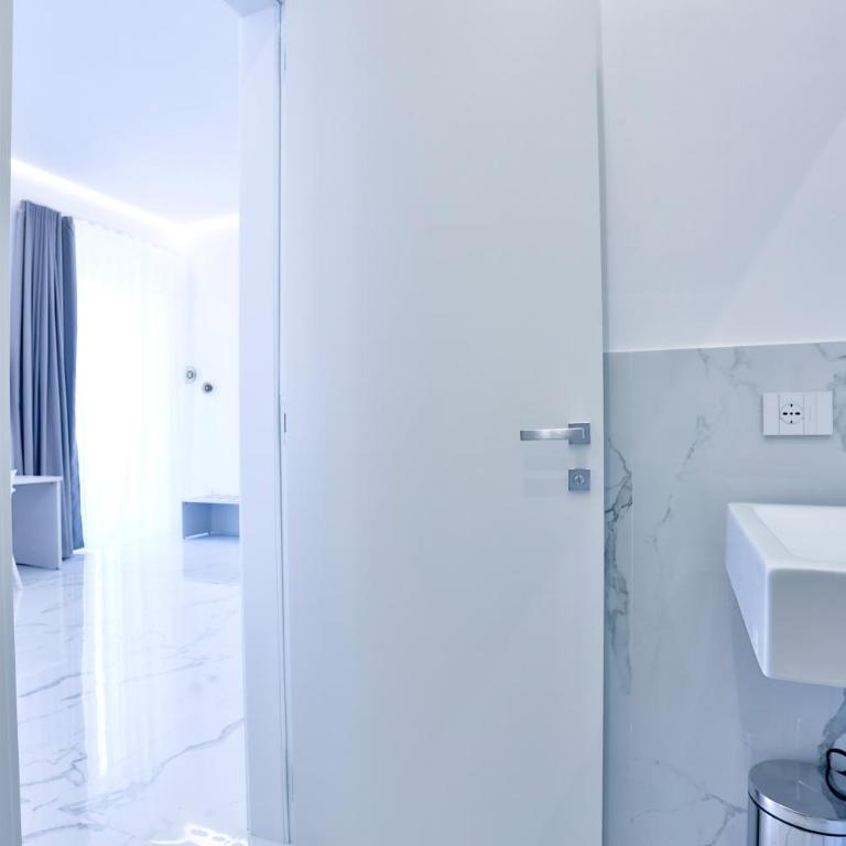 Gaeta Luxury Suites - Suite King con Vista Mare - 4