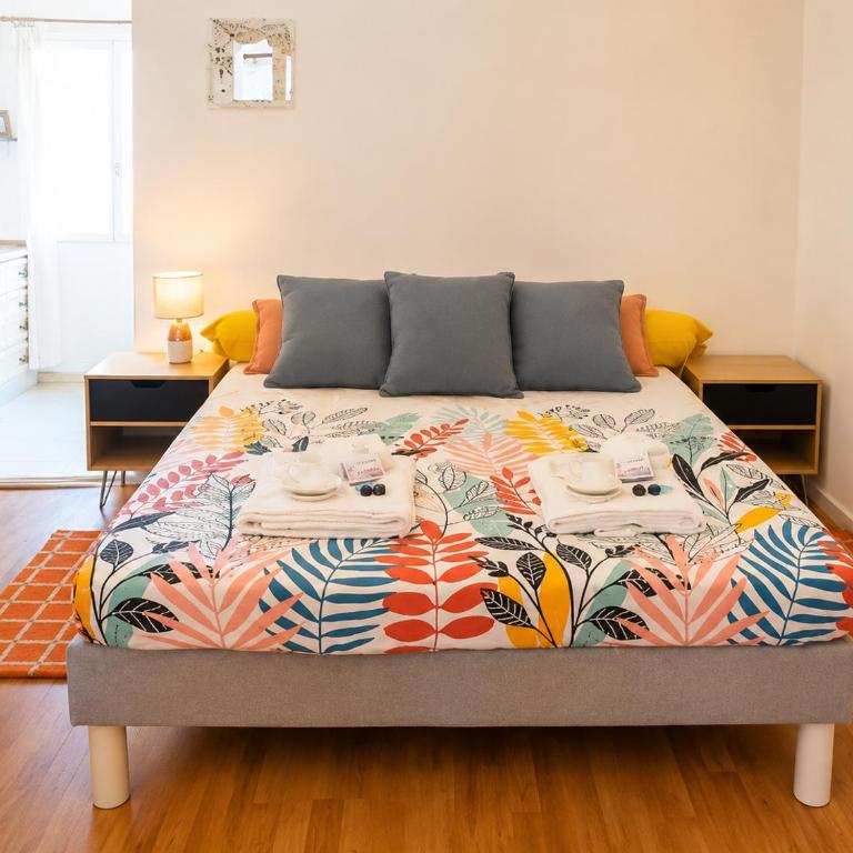 **** VERY CENTRAL Ajaccio 36 rue Fesch, cosy flat in city center pedestrian street, up to 4 people **** - Appartement - 17