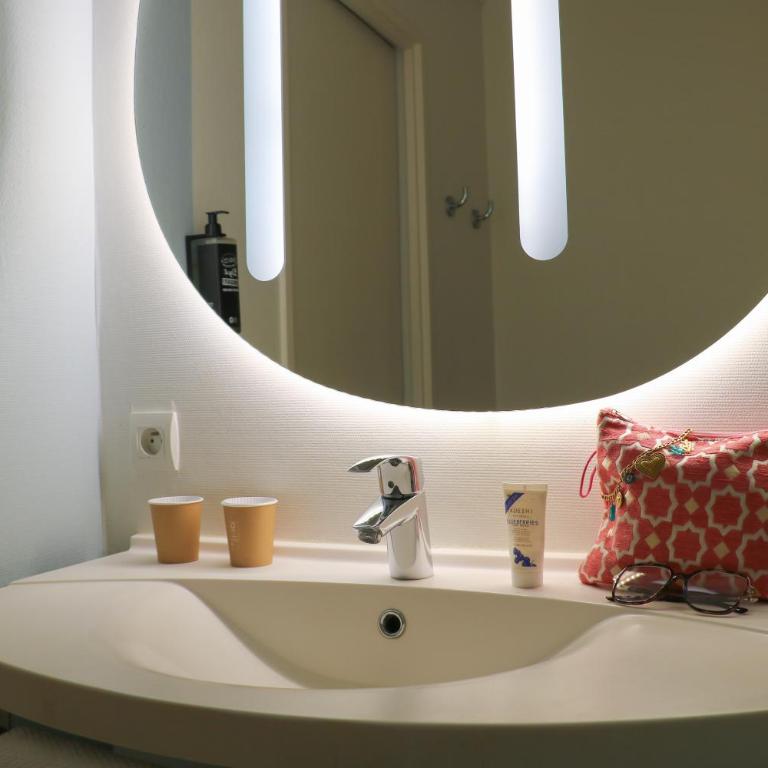 ibis budget Montpellier Sud Près d'Arènes - Chambre Triple - 14